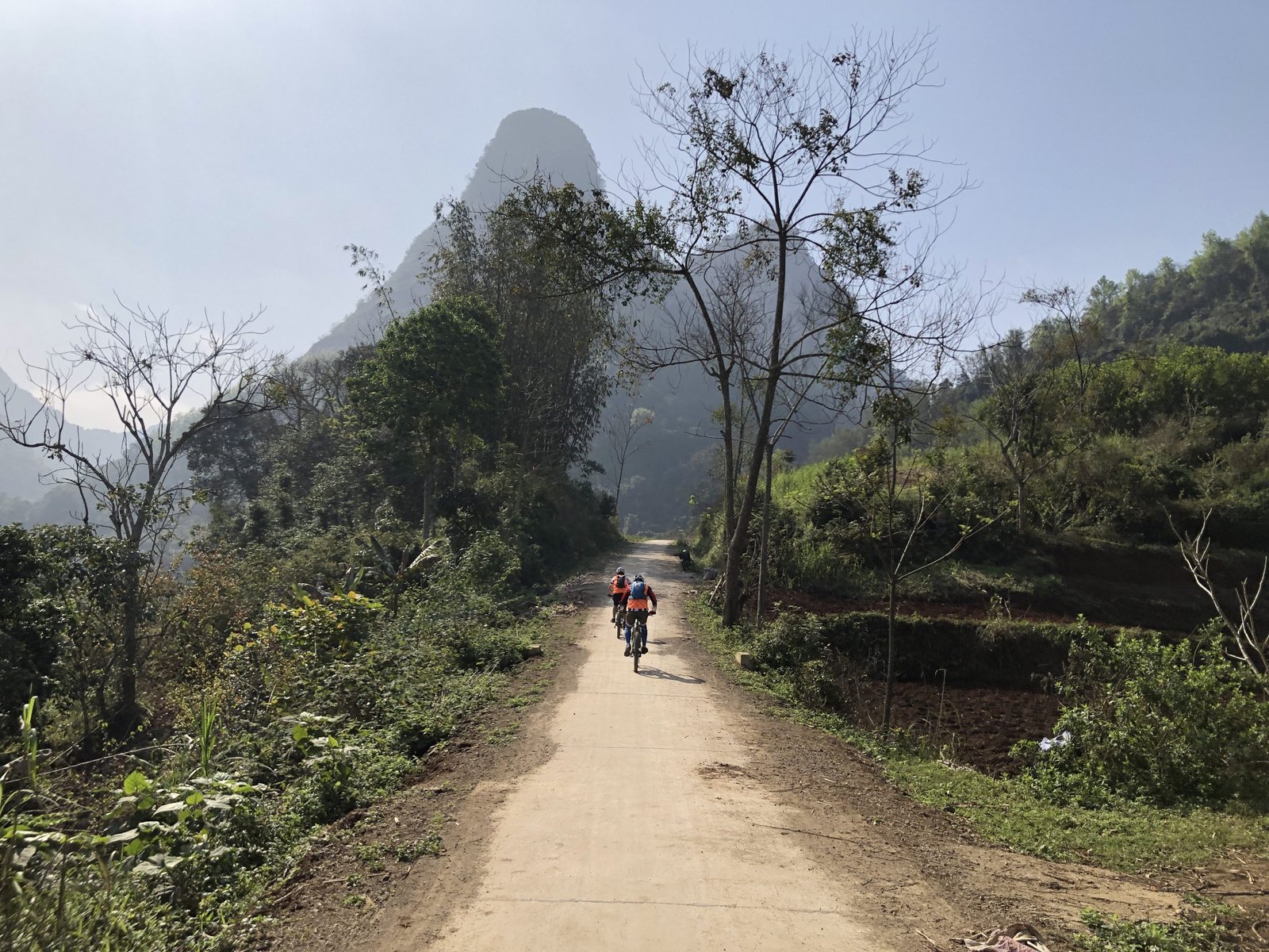 7-Day Cycling Expedition: Mong Cai to Cao Bang & Ban Gioc Waterfall